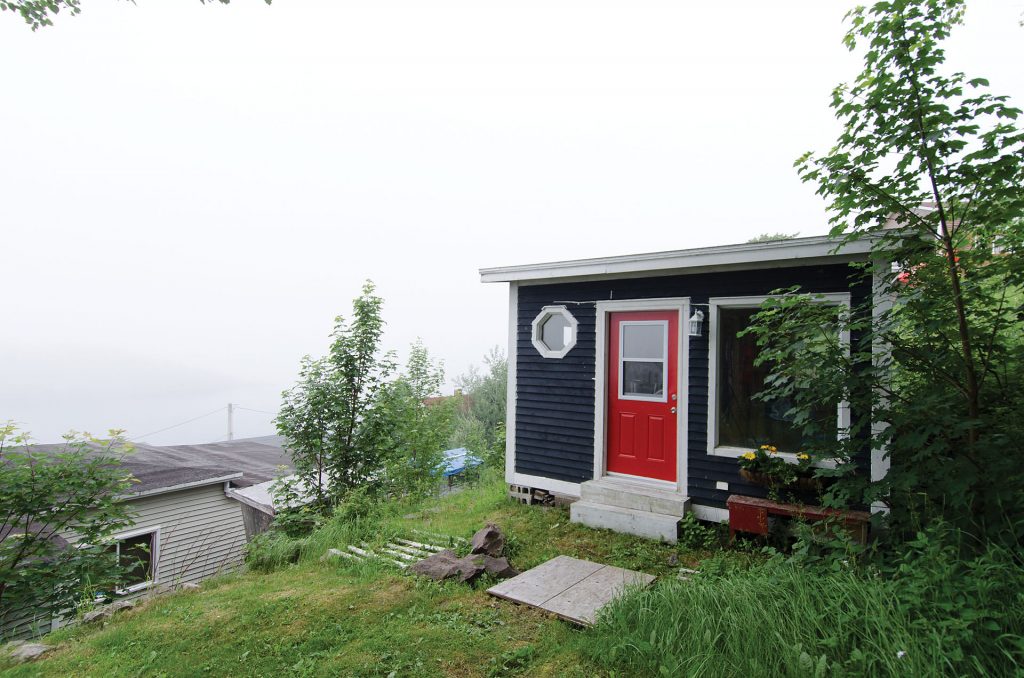 A Charming Old House In Petty Harbour Home & Cabin